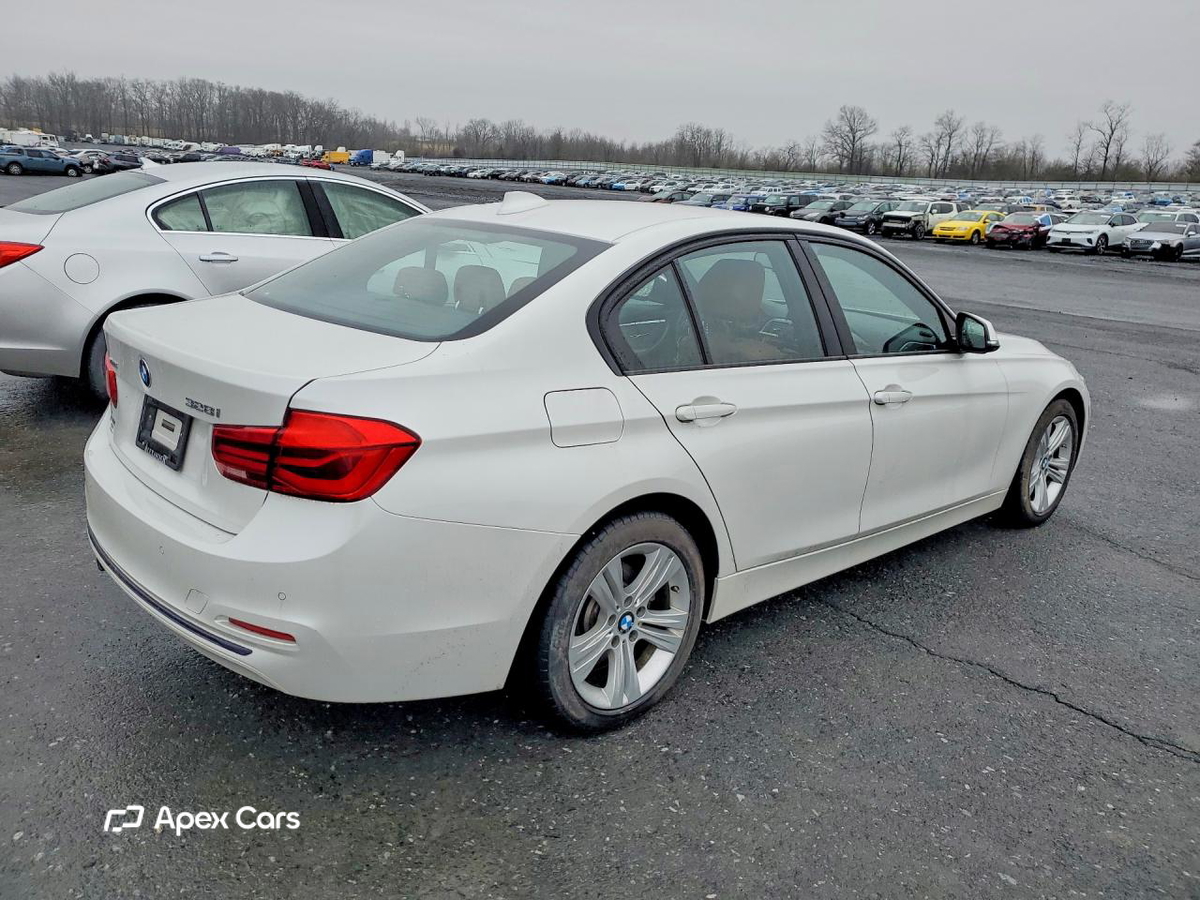 BMW Series 3 2016