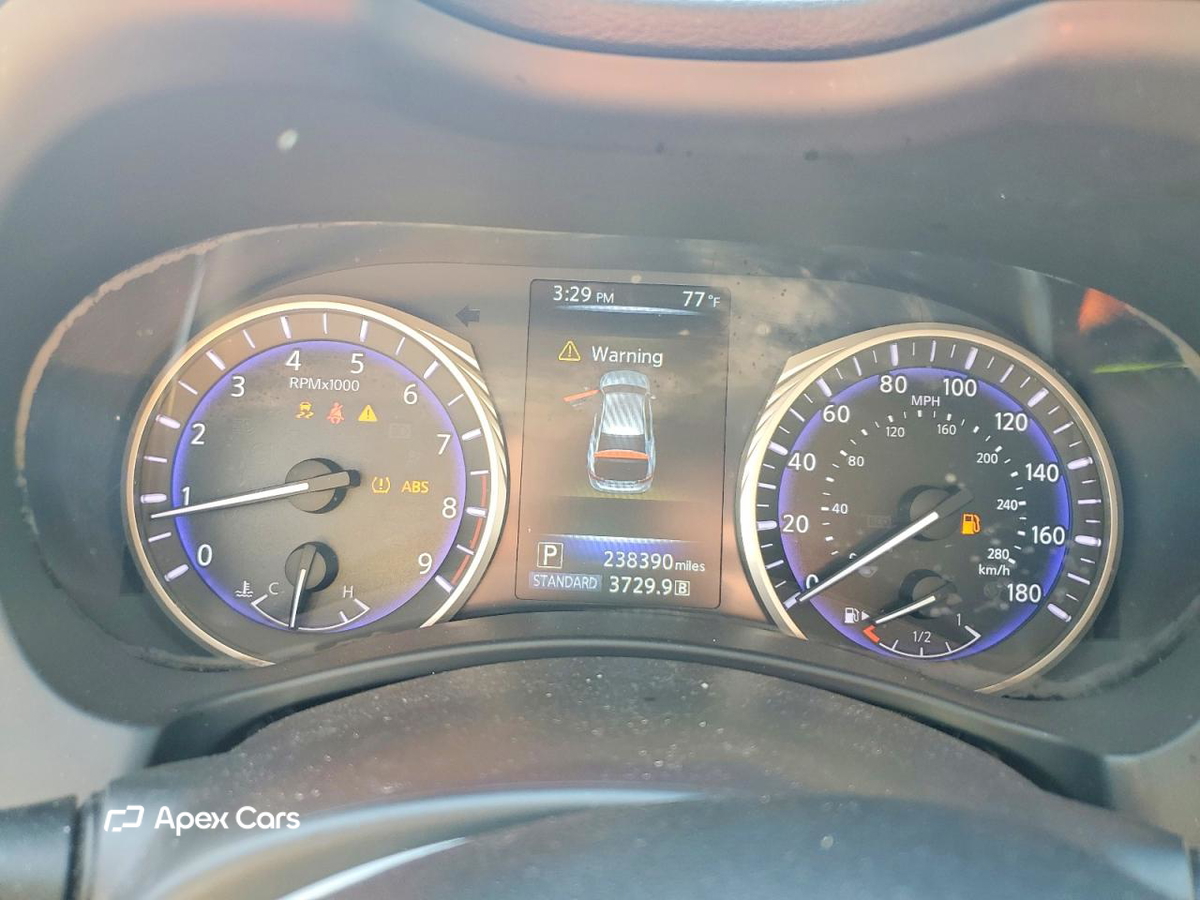 Infiniti Q50 2015