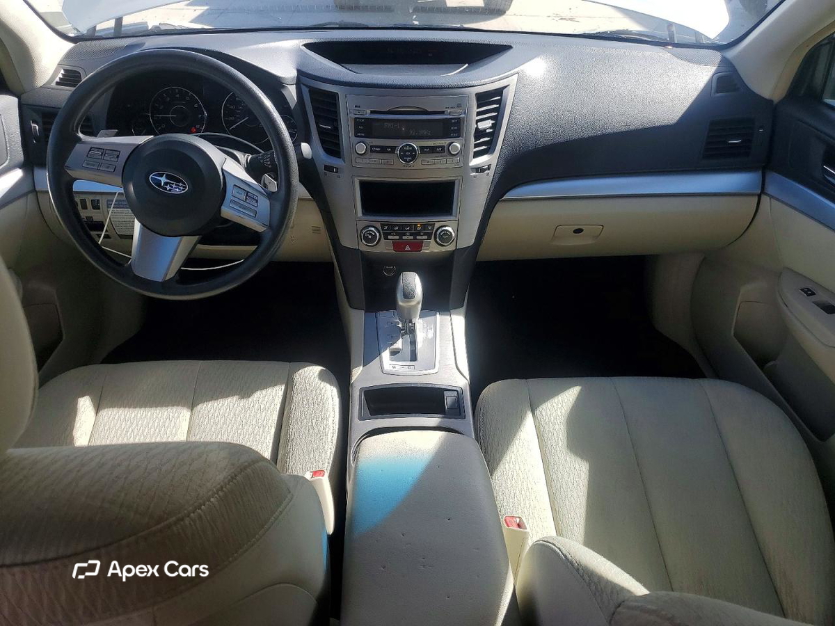 Subaru Outback 2011
