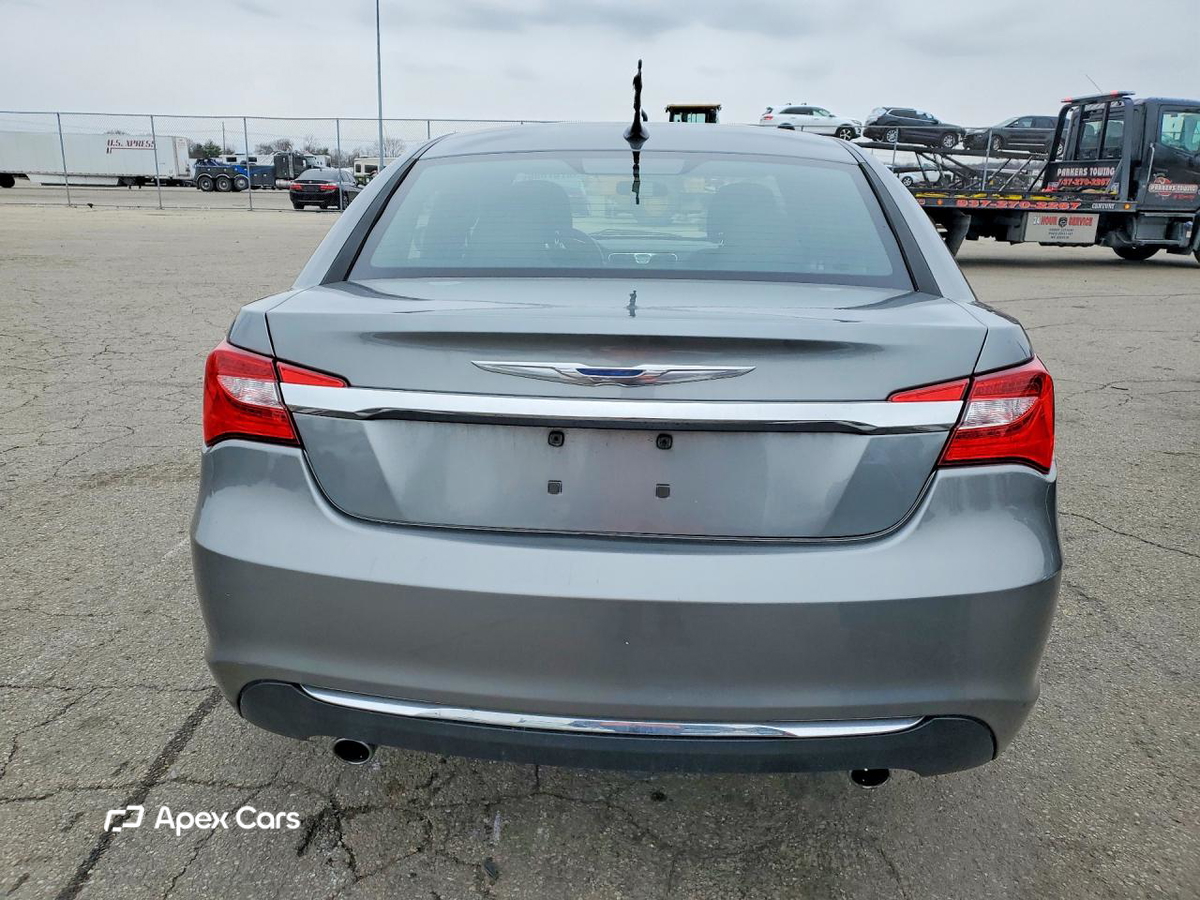 Chrysler 200 2011