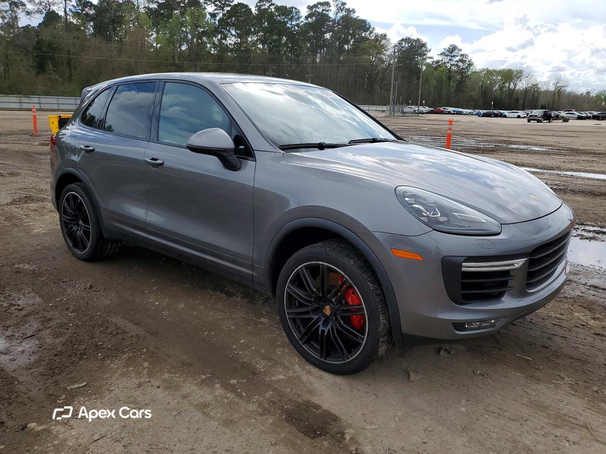 Porsche Cayenne 2016