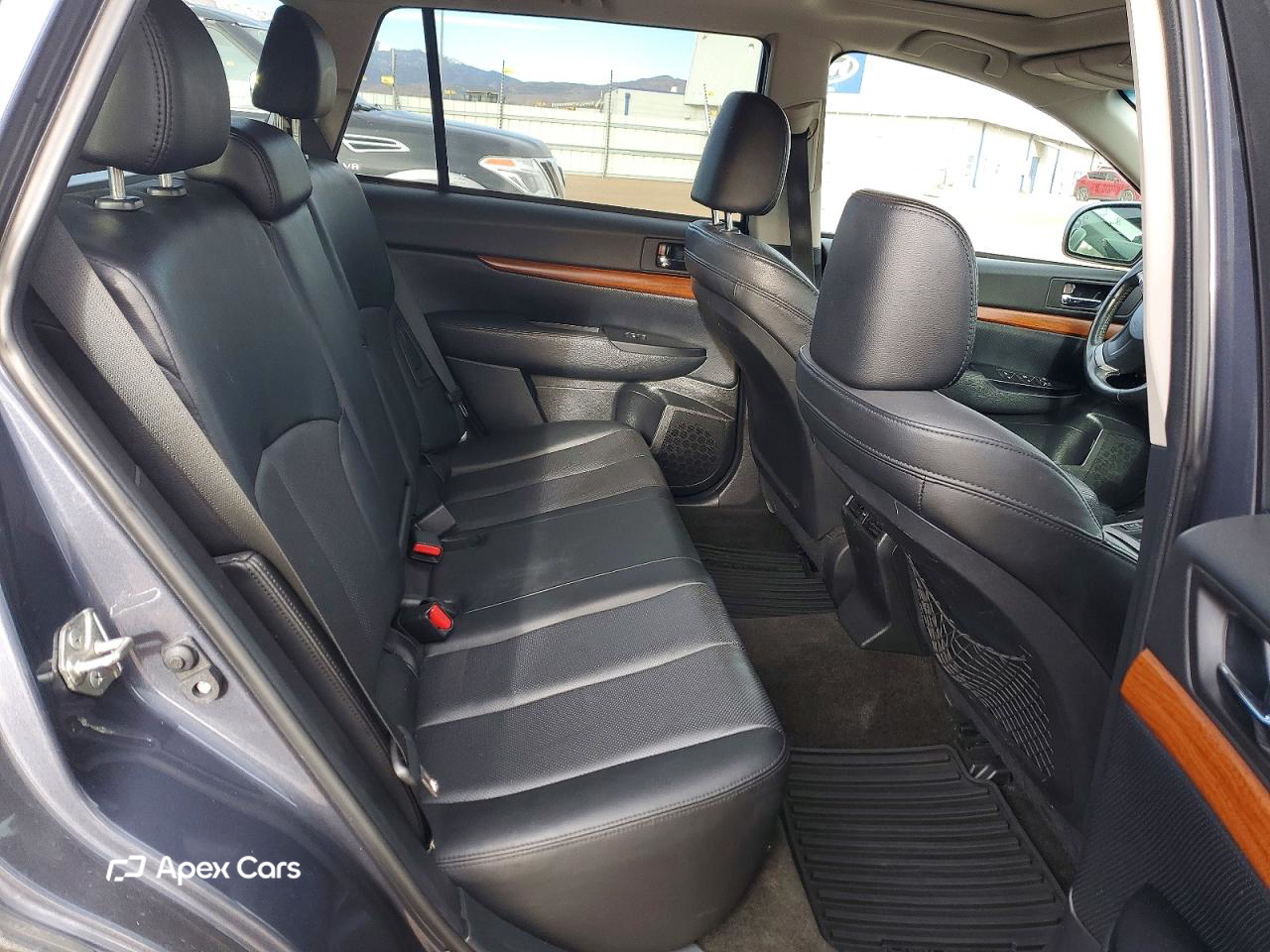 Subaru Outback 2014