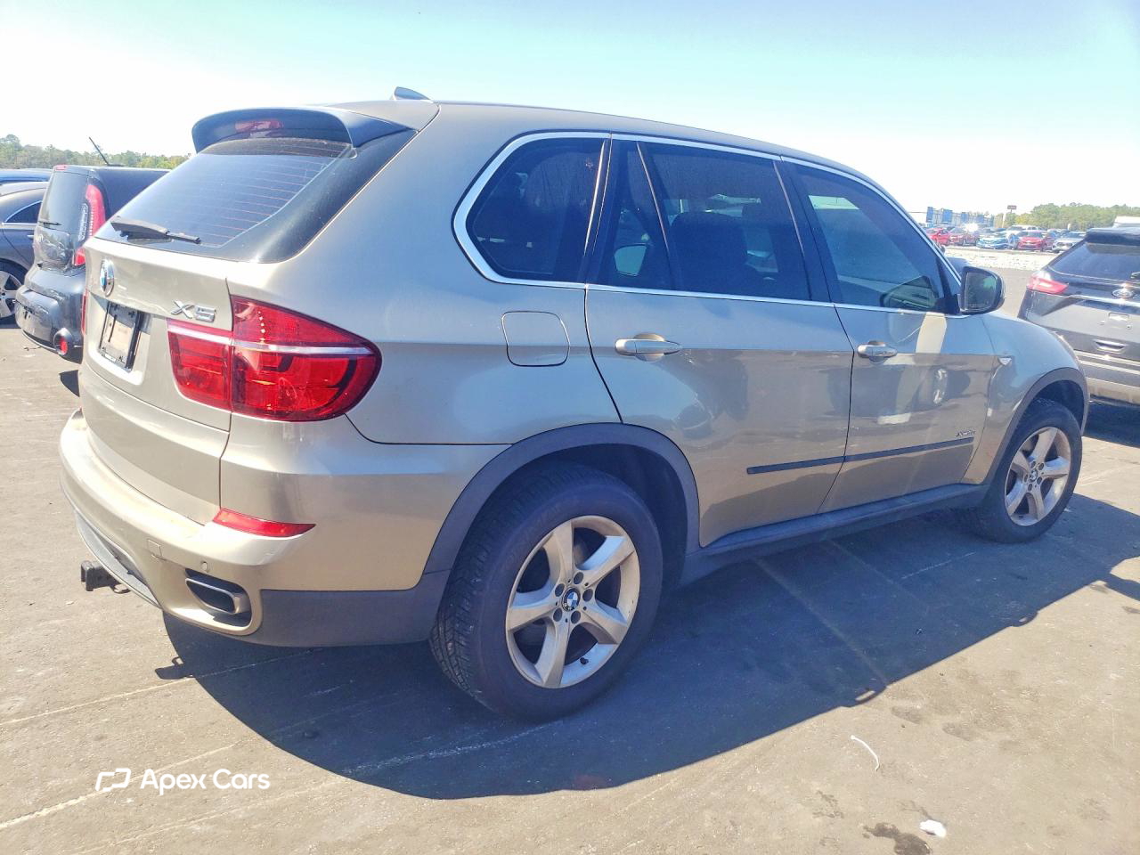 BMW X5 2011