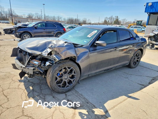Chrysler 300 2019 - Image 1 of 13