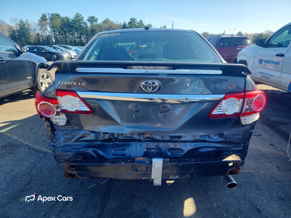 Toyota Corolla 2013