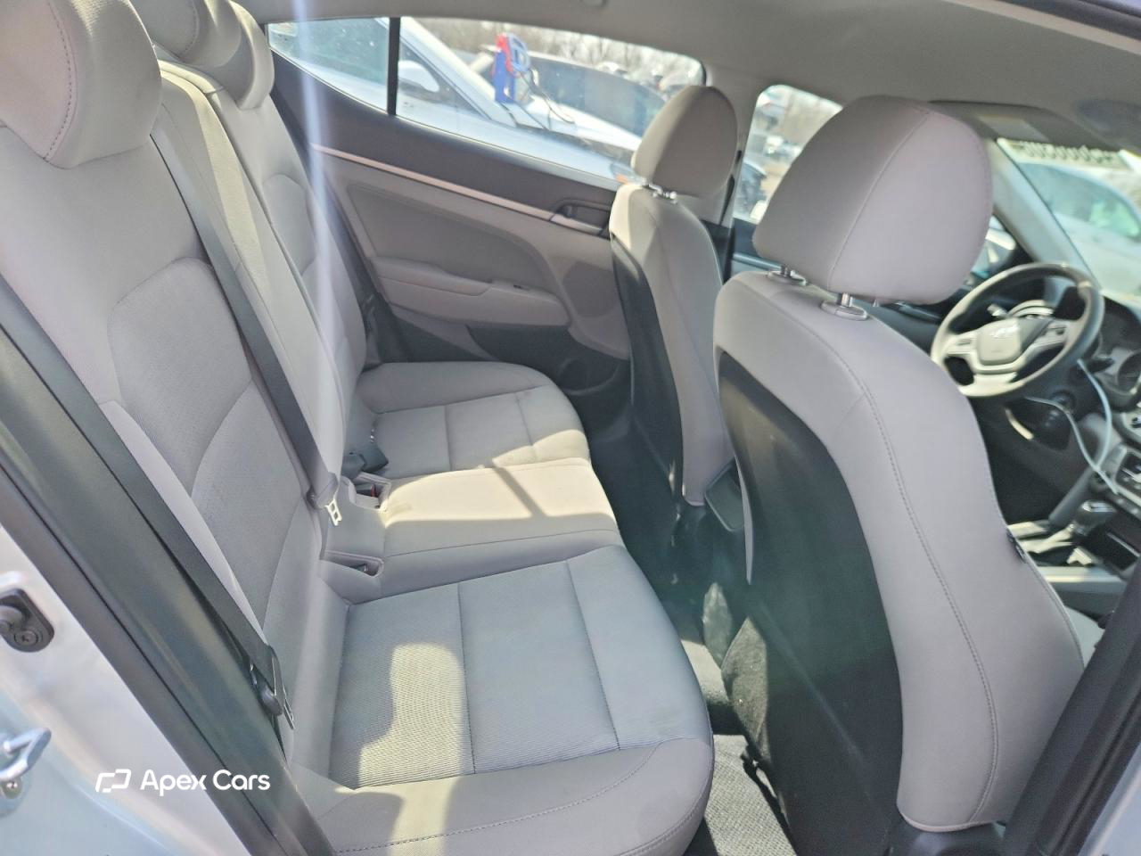 Hyundai Elantra 2017
