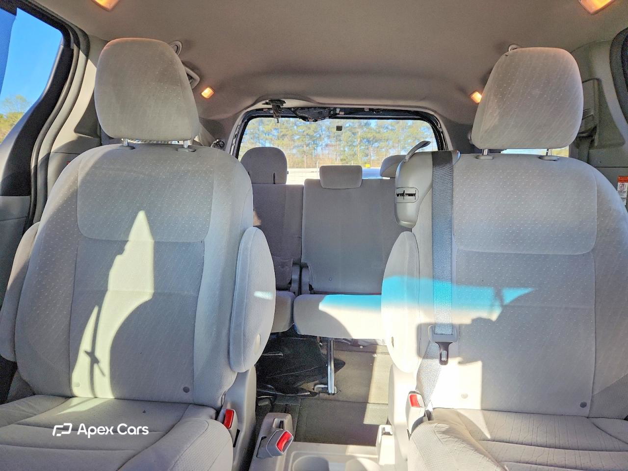 Toyota Sienna 2016