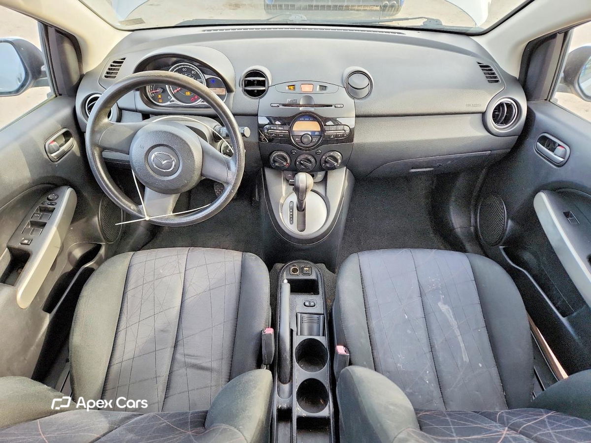 Mazda 2 2014