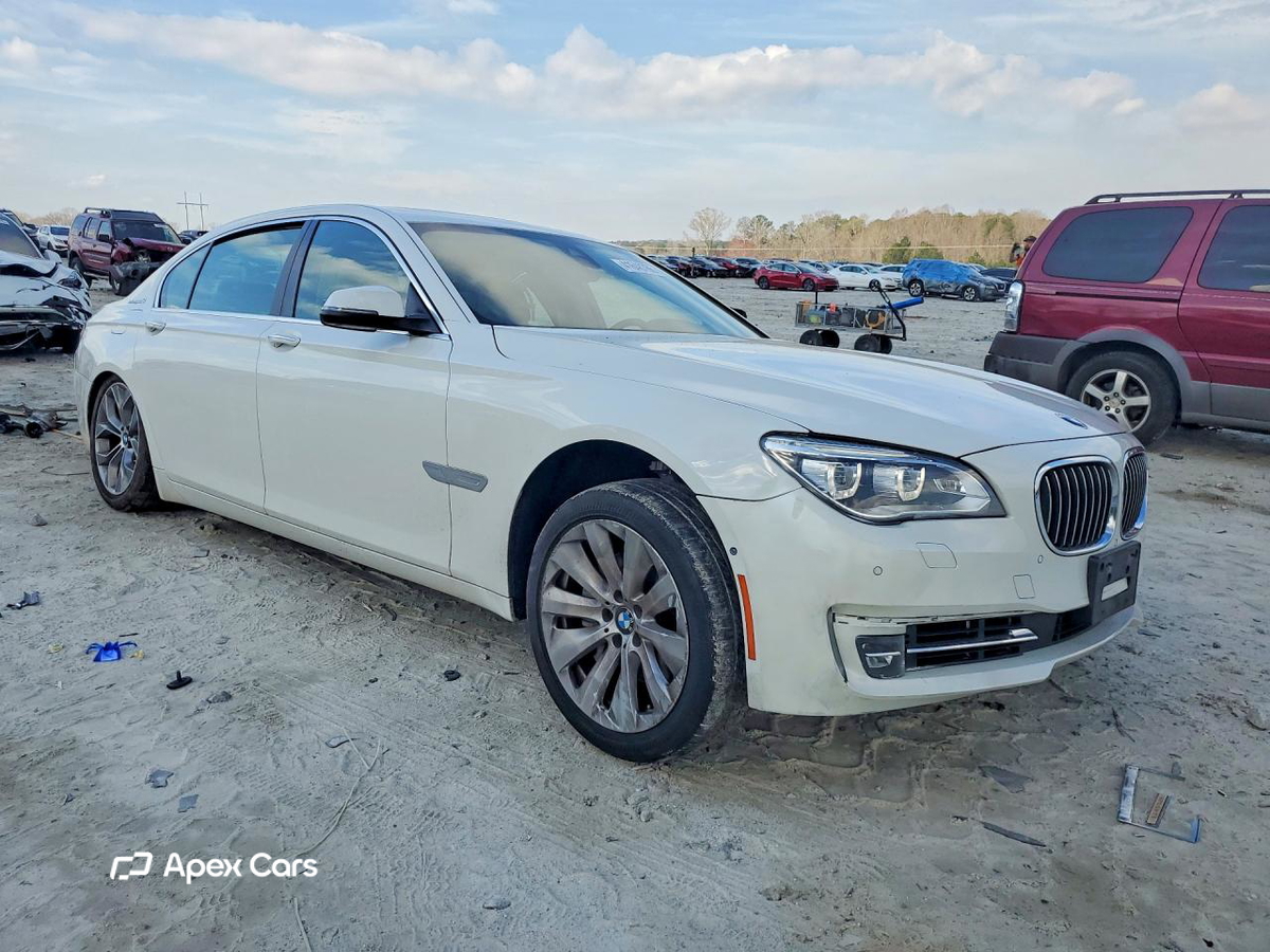 BMW Series 7 2013
