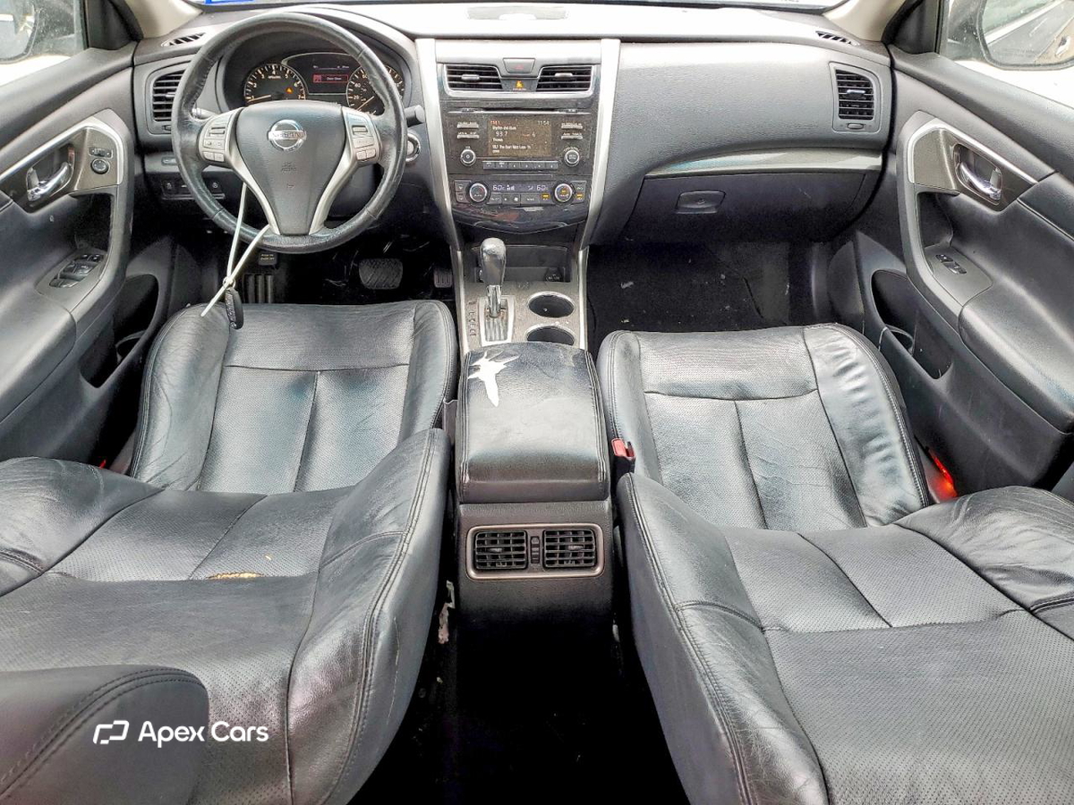 Nissan Altima 2015