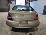 Nissan Altima 2000