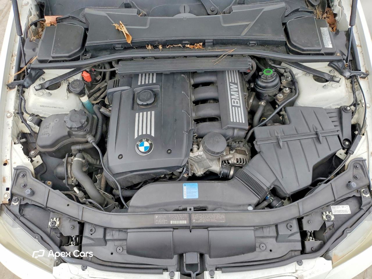 BMW Series 3 2011