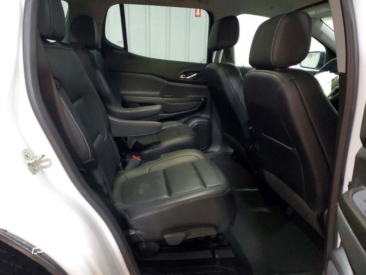 GMC Acadia 2023