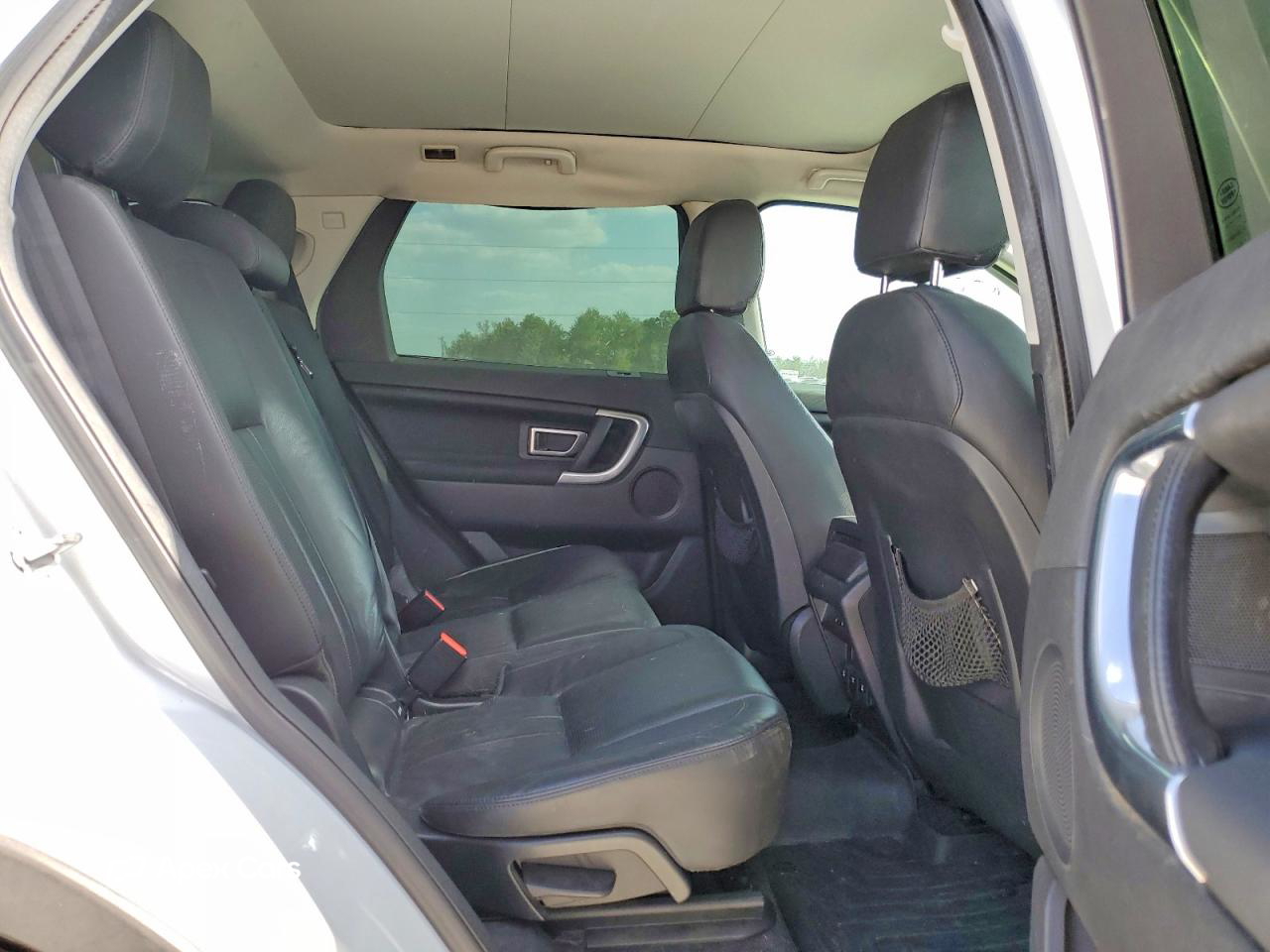 Land Rover Discovery 2015