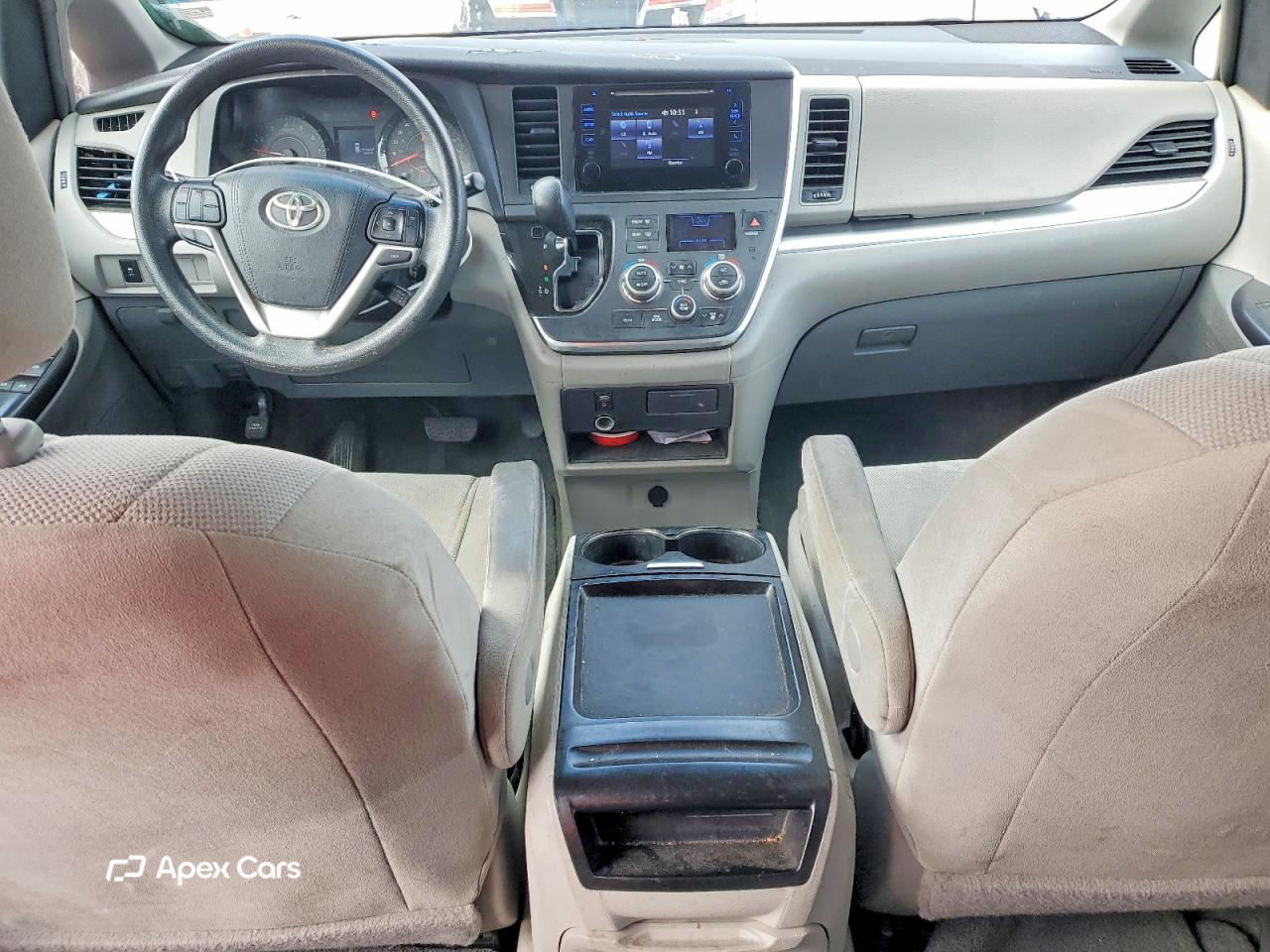 Toyota Sienna 2016