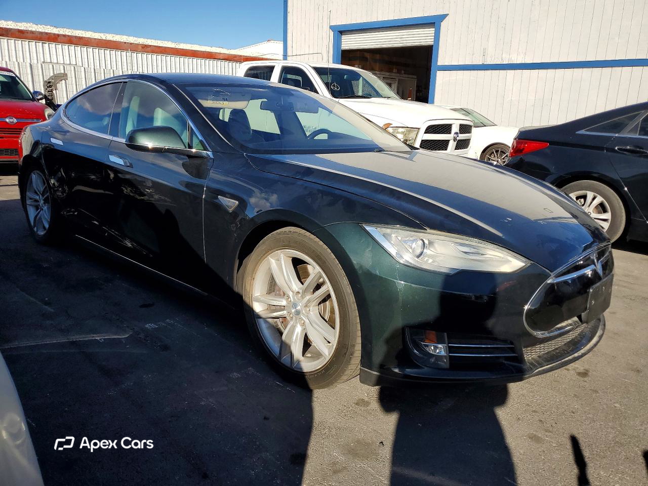 Tesla Model S 2012