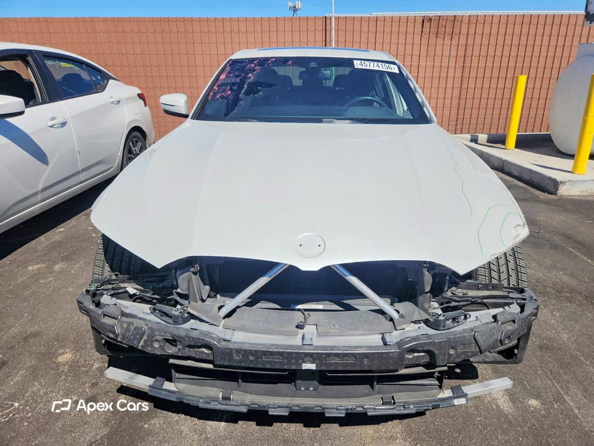 BMW Series 3 2019