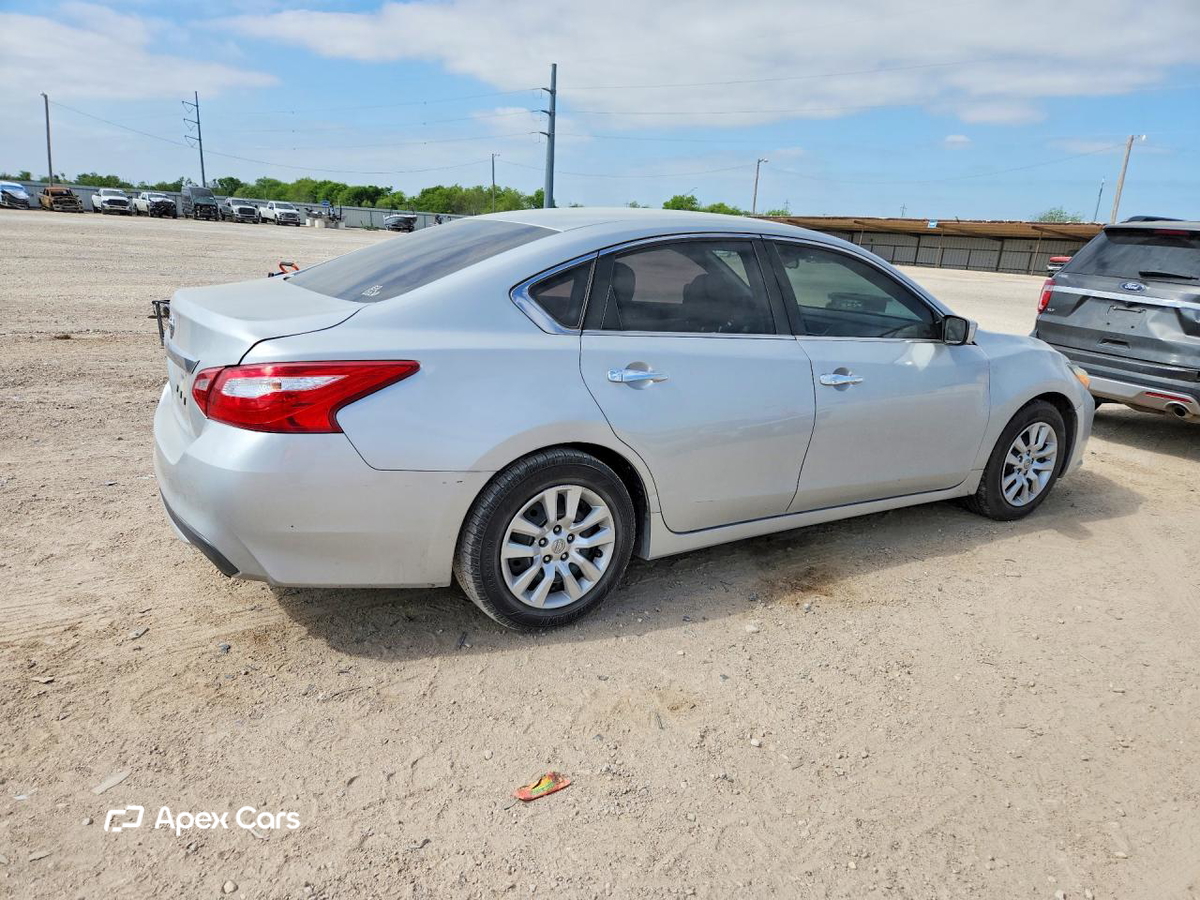Nissan Altima 2016