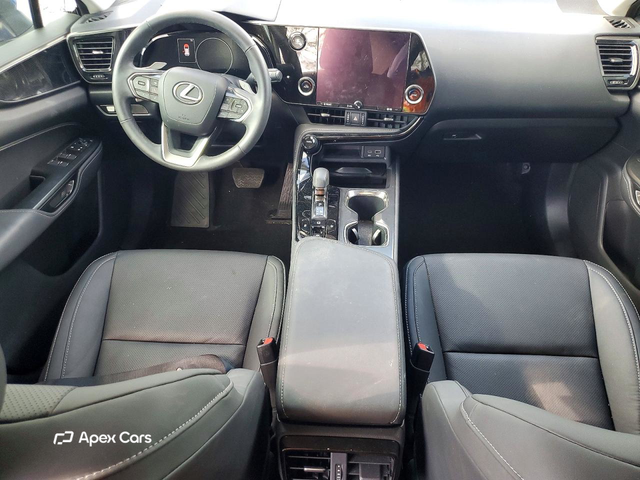 Lexus NX 2025
