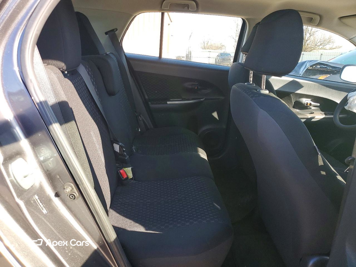 Scion xD 2012