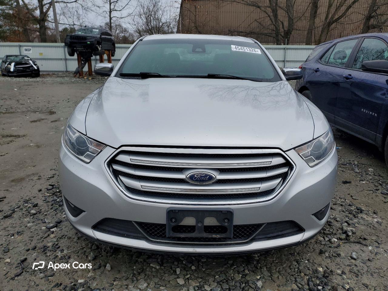 Ford Taurus 2017