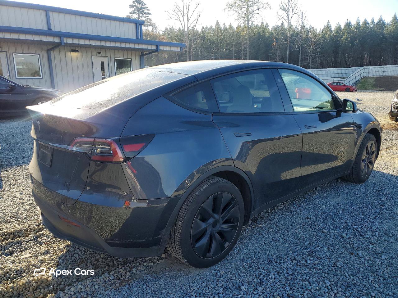 Tesla Model Y 2024