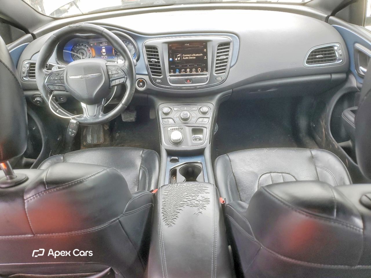 Chrysler 200 2015