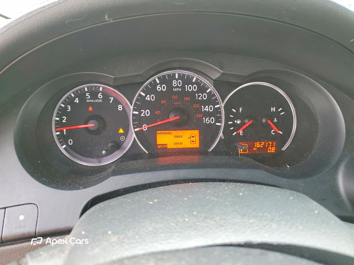 Nissan Altima 2010