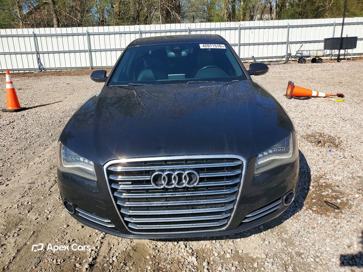 Audi A8 2013
