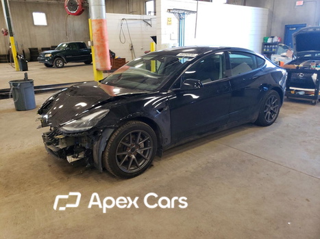 Tesla Model 3 2021 - Image 1 of 13