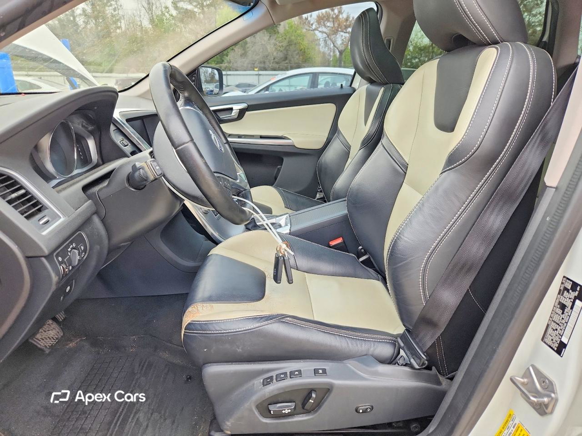 Volvo XC60 2017
