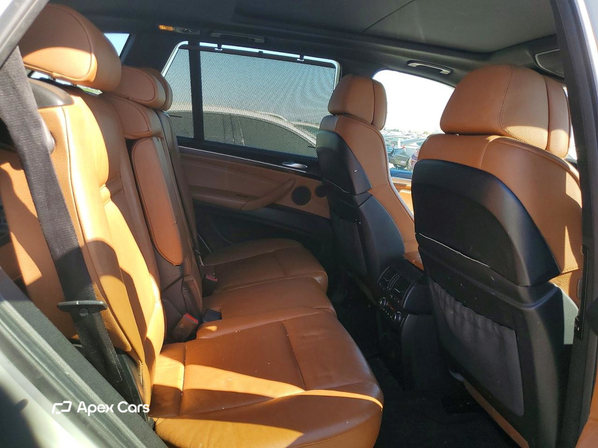 BMW X5 2010