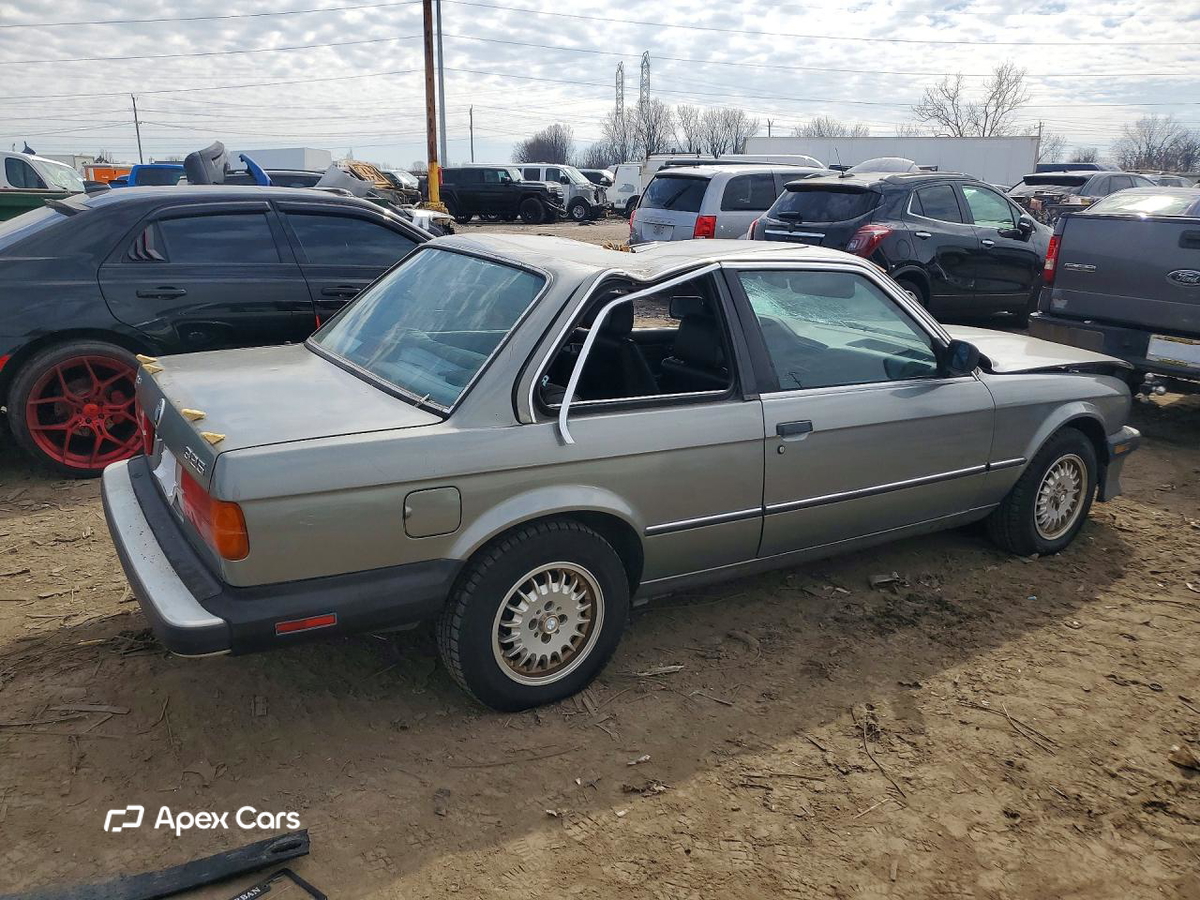 BMW Series 3 1987