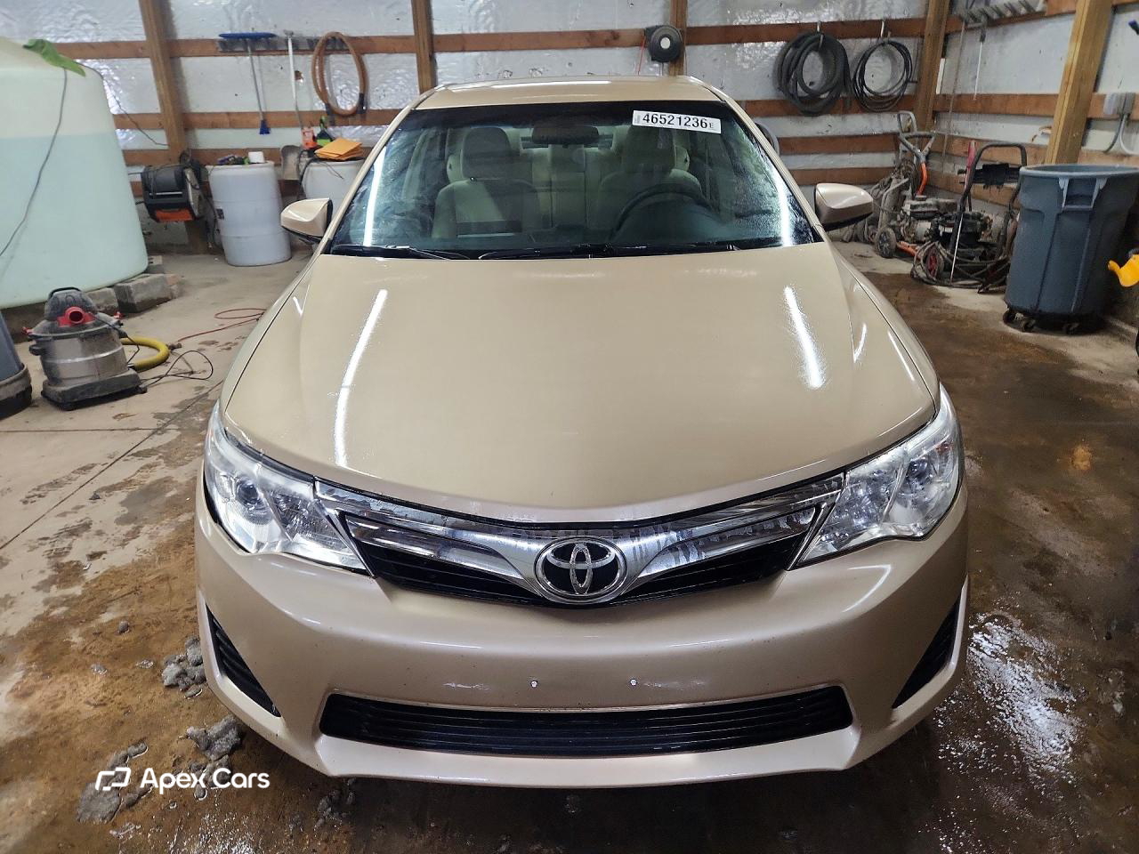 Toyota Camry 2012