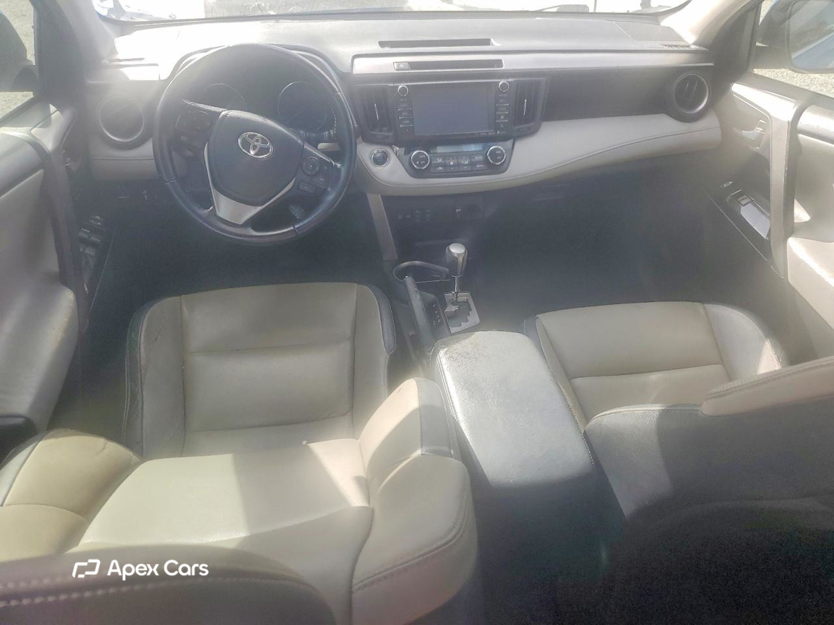 Toyota RAV 4 2016