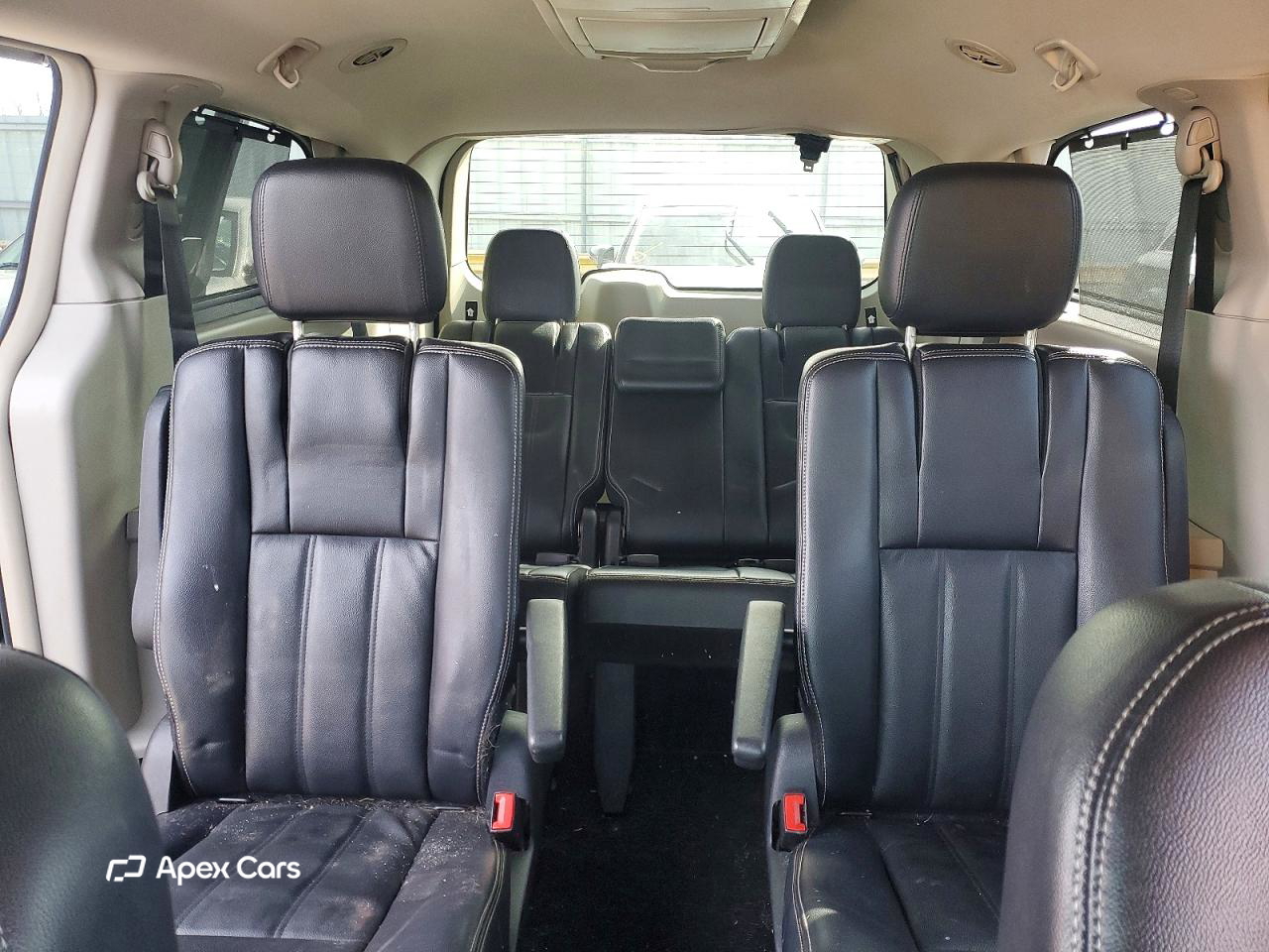 Chrysler Voyager 2013
