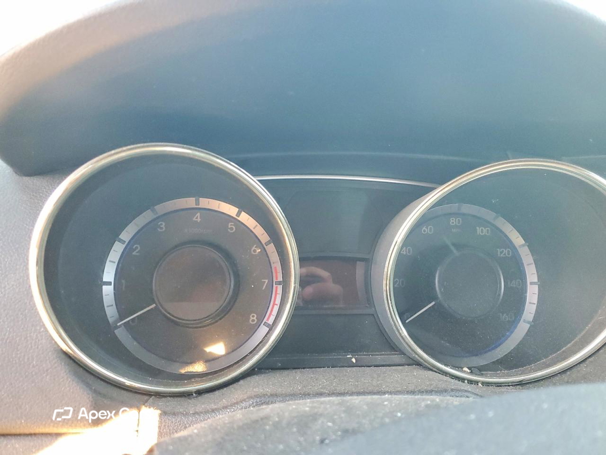 Hyundai Sonata 2011