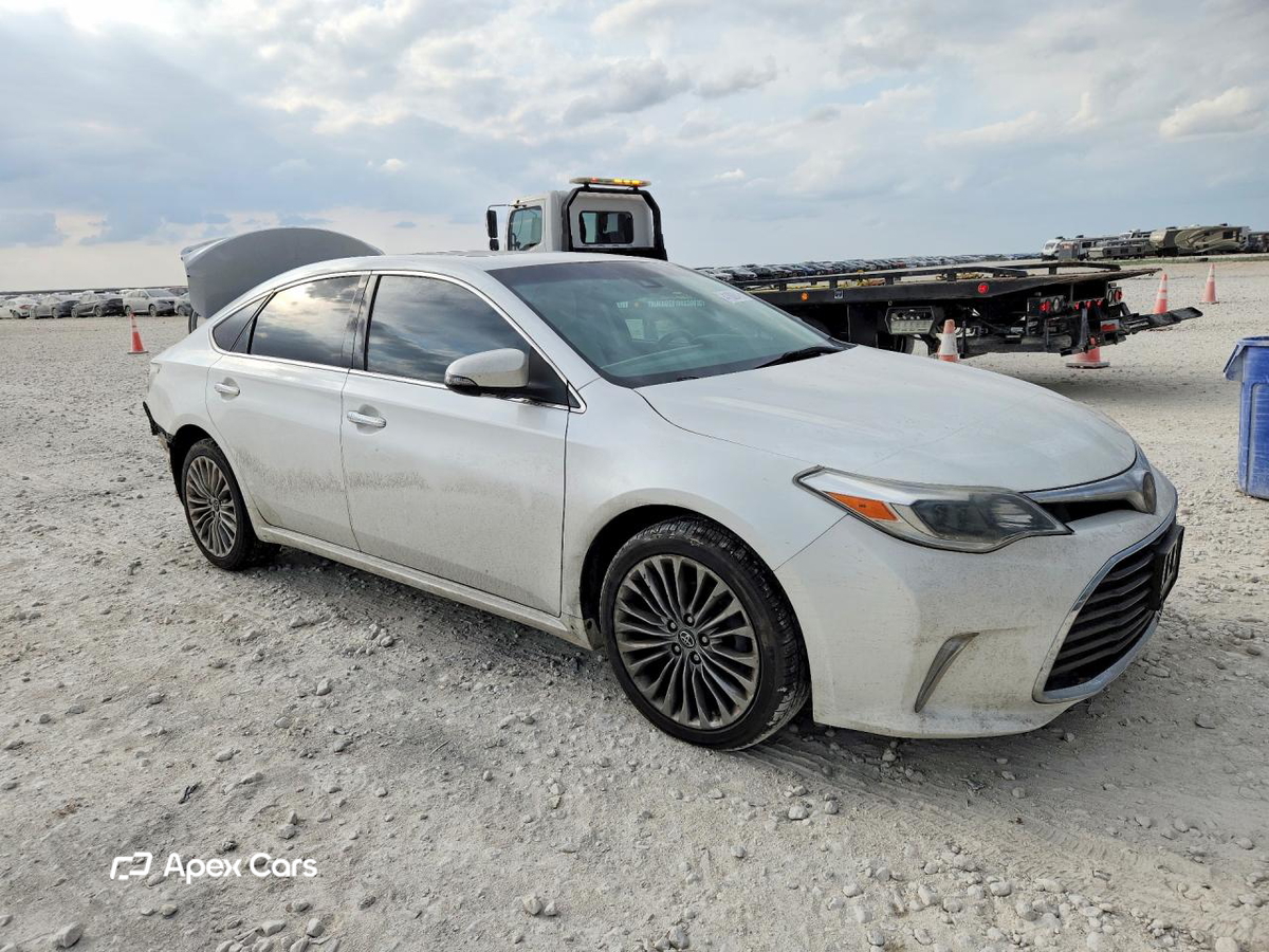 Toyota Avalon 2016