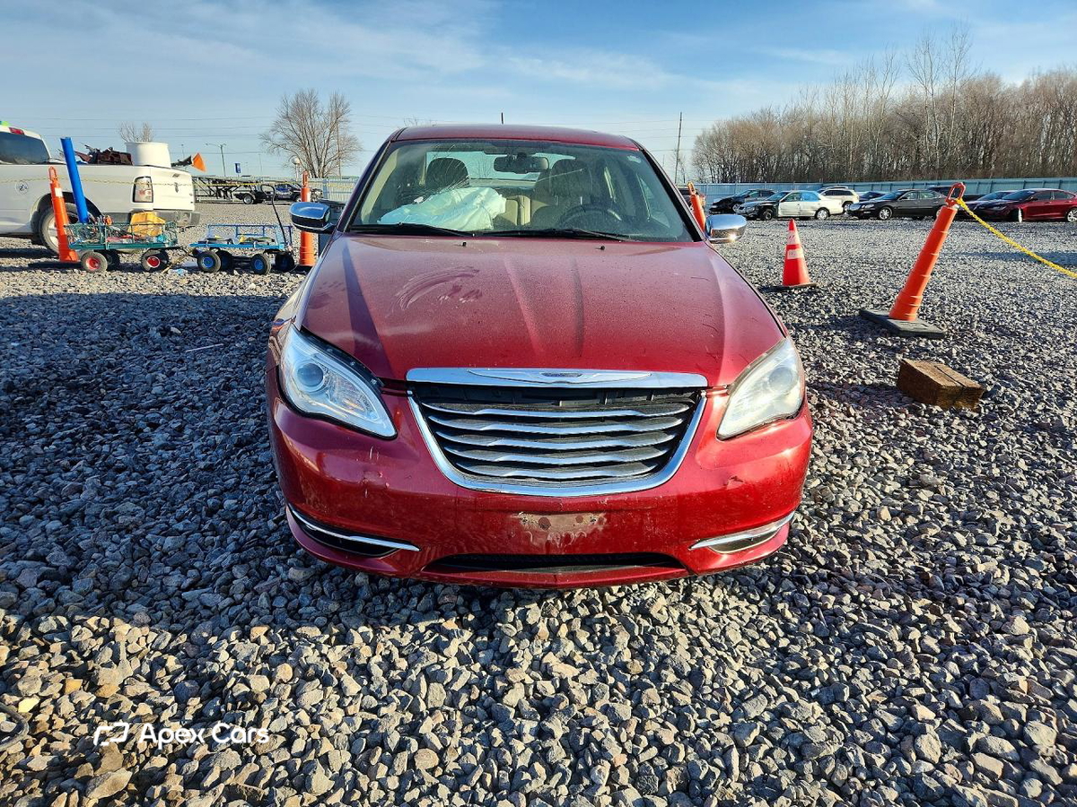 Chrysler 200 2013