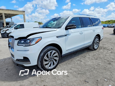 Lincoln Navigator 2023 - Image 1 of 14