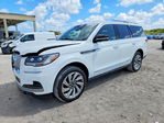 Lincoln Navigator 2023