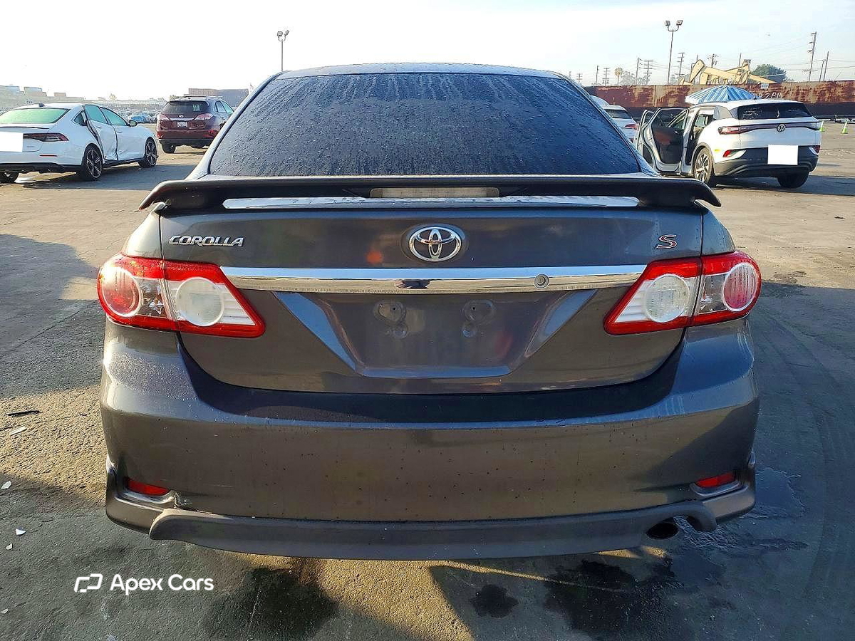 Toyota Corolla 2012