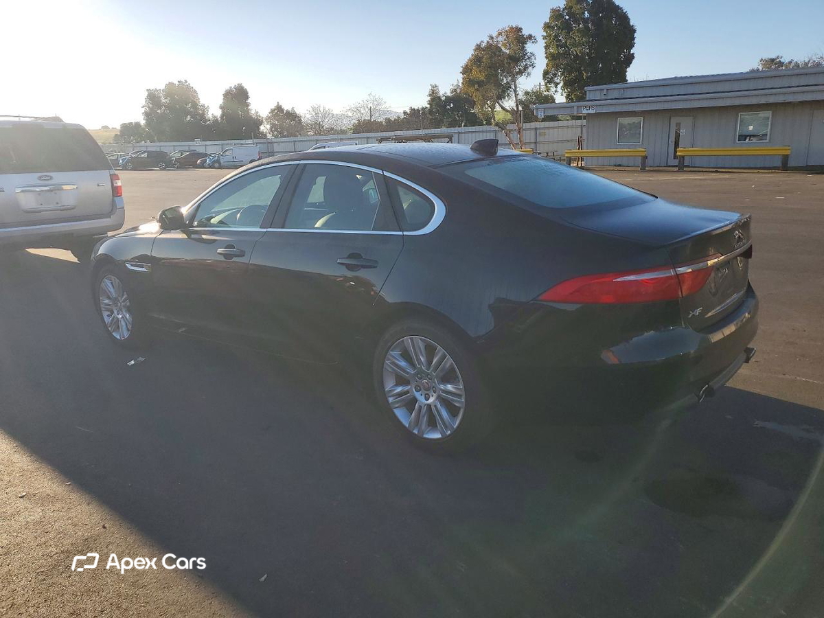 Jaguar XF 2016