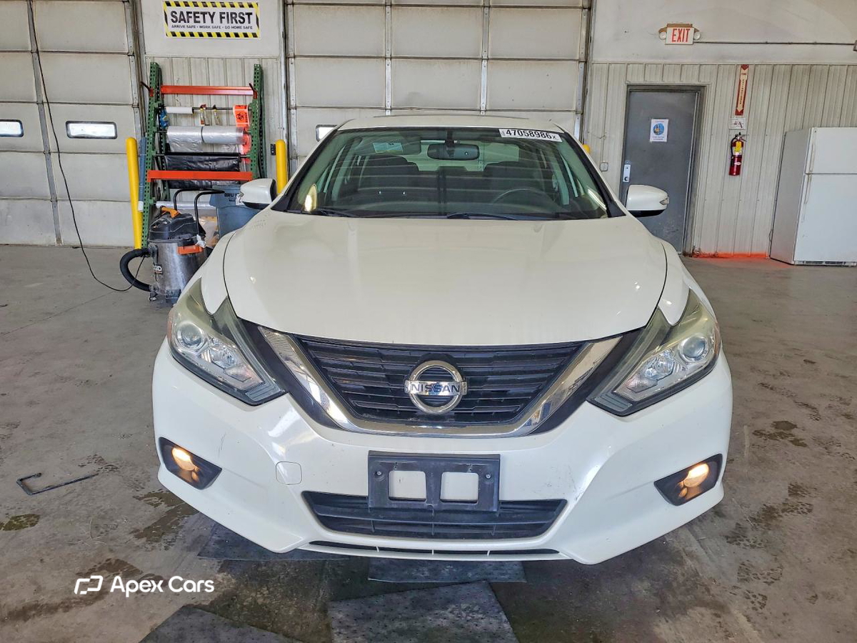 Nissan Altima 2017