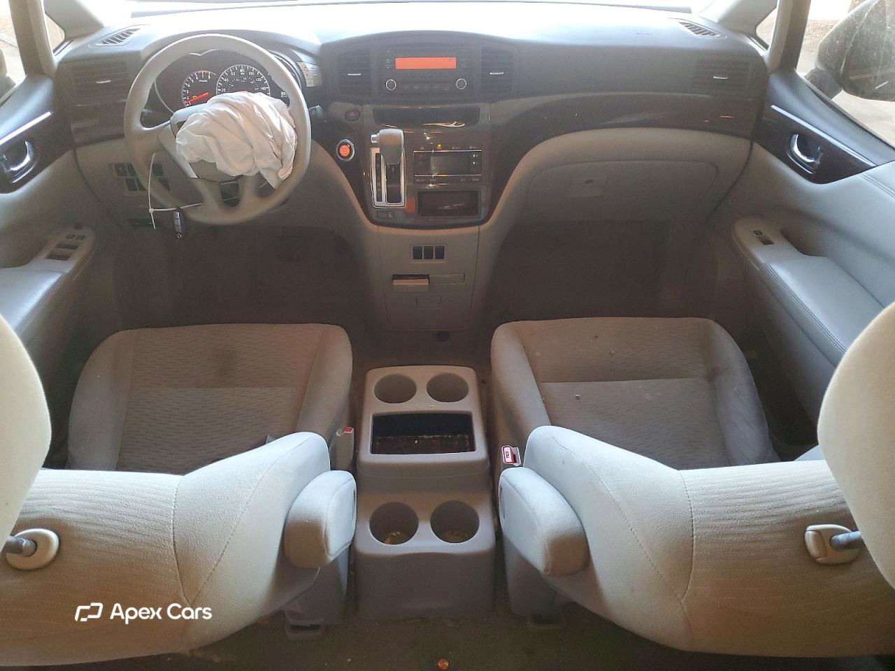 Nissan Quest 2015