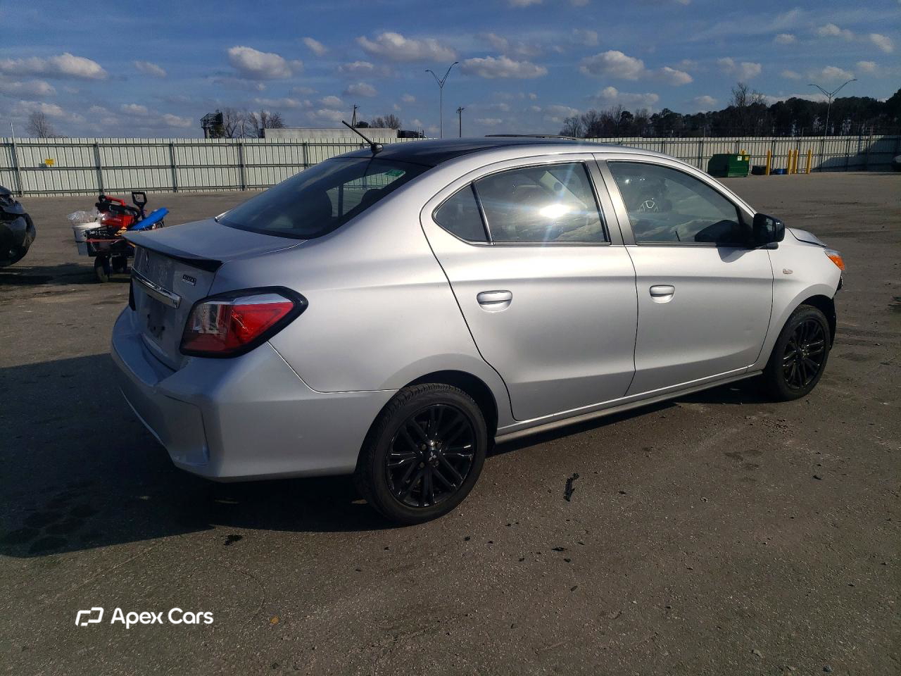 Mitsubishi Mirage 2023