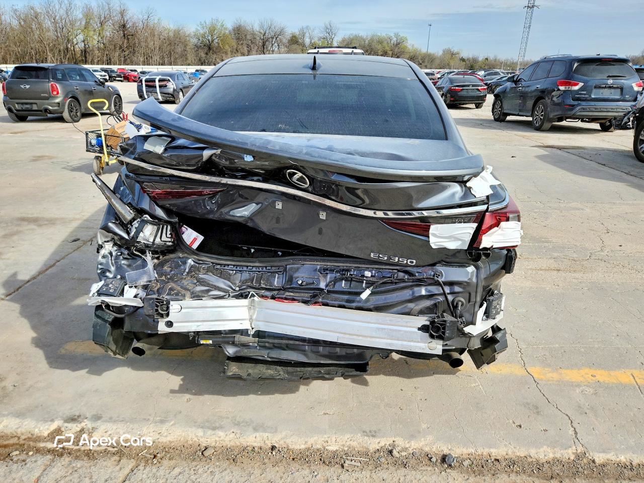 Lexus ES 2025
