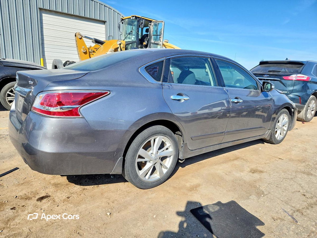 Nissan Altima 2015