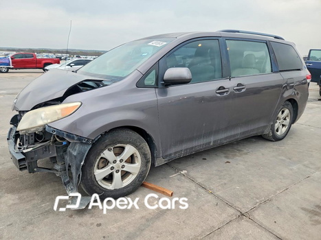 Toyota Sienna 2012 - Image 1 of 15