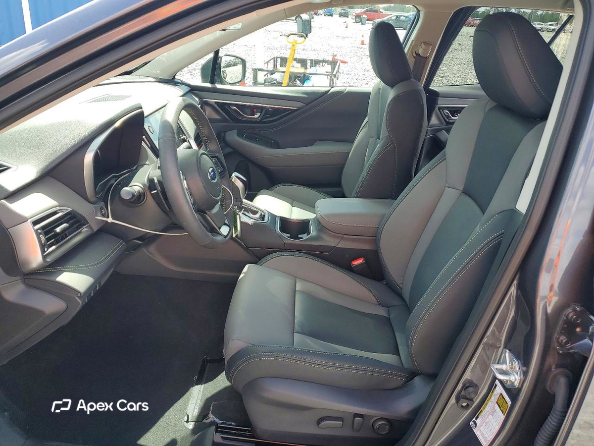 Subaru Outback 2025